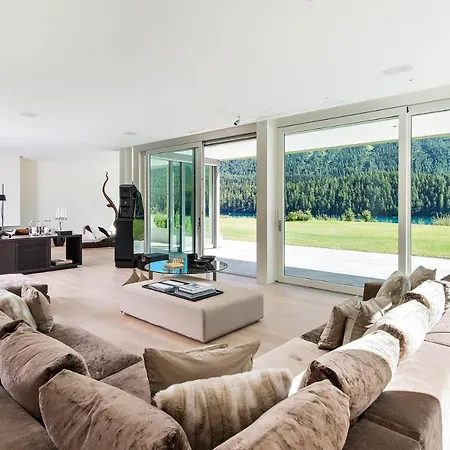 Centrale With Picturesque Lake Views Holiday home St. Moritz