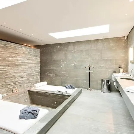 Holiday home Centrale With Picturesque Lake Views St. Moritz